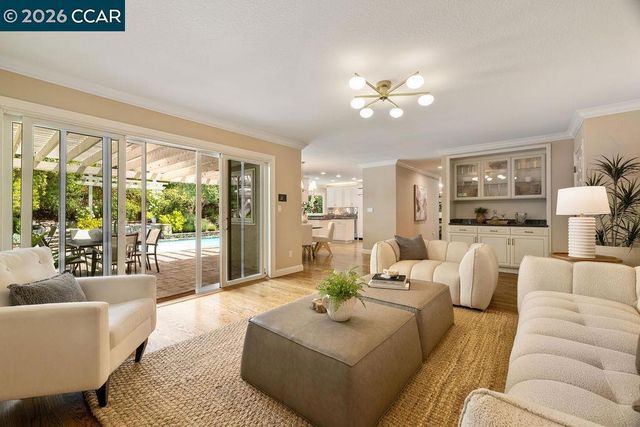 5057 Athens Dr, San Ramon, CA 94582