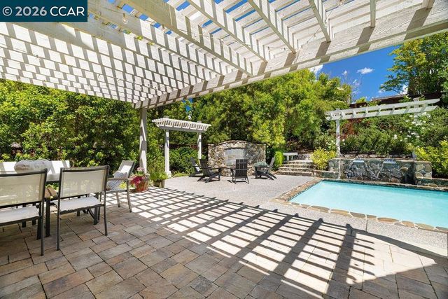 5057 Athens Dr, San Ramon, CA 94582