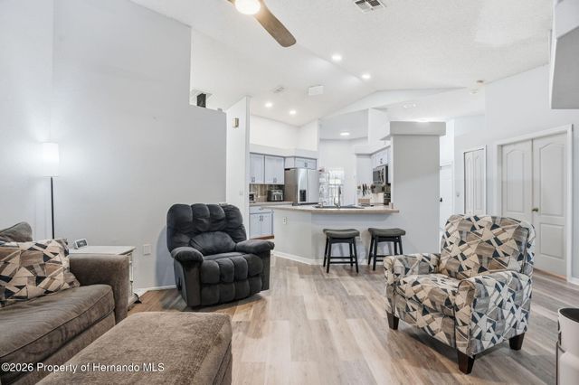 10494 Desert Sparrow Avenue, Brooksville, FL 34613