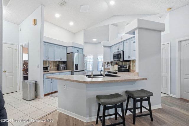 10494 Desert Sparrow Avenue, Brooksville, FL 34613