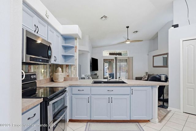 10494 Desert Sparrow Avenue, Brooksville, FL 34613