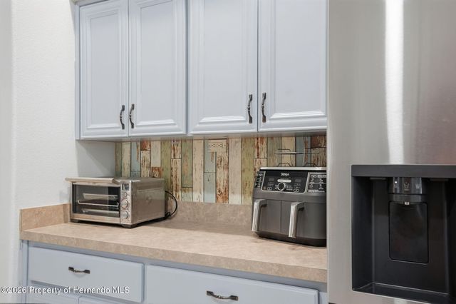 10494 Desert Sparrow Avenue, Brooksville, FL 34613