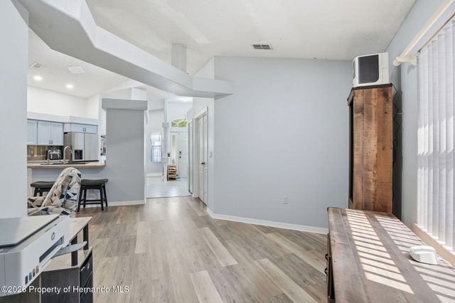 10494 Desert Sparrow Avenue, Brooksville, FL 34613