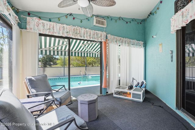 10494 Desert Sparrow Avenue, Brooksville, FL 34613