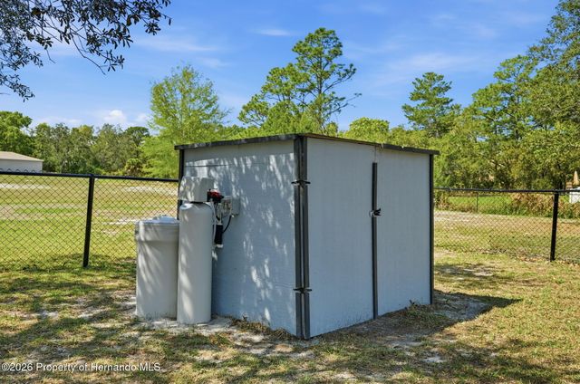 10494 Desert Sparrow Avenue, Brooksville, FL 34613