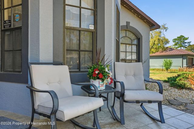 10494 Desert Sparrow Avenue, Brooksville, FL 34613