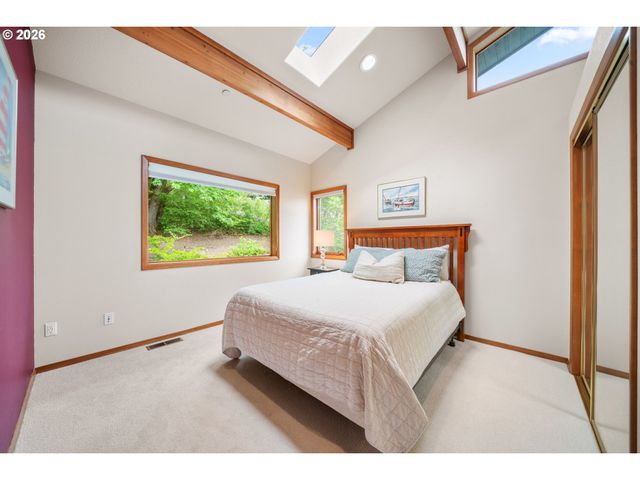 813 Varsity Rd, Kalama, WA 98625