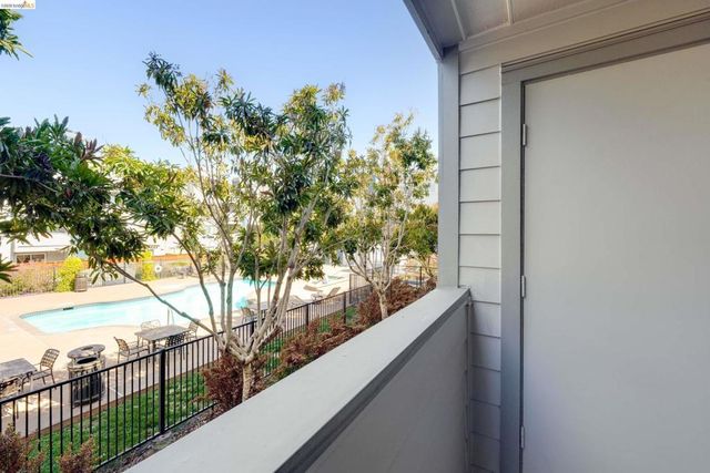 6400 Christie Ave 3206, Emeryville, CA 94608