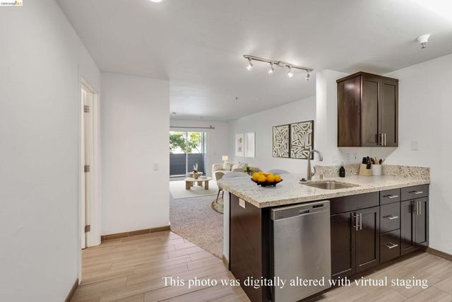 6400 Christie Ave 3206, Emeryville, CA 94608