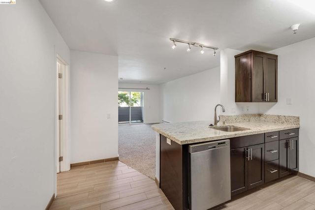 6400 Christie Ave 3206, Emeryville, CA 94608