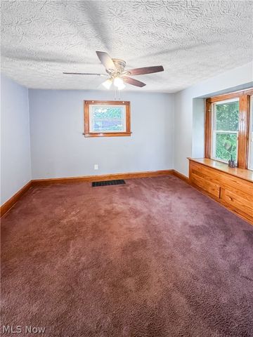 2041 13th Street SW, Akron, OH 44314