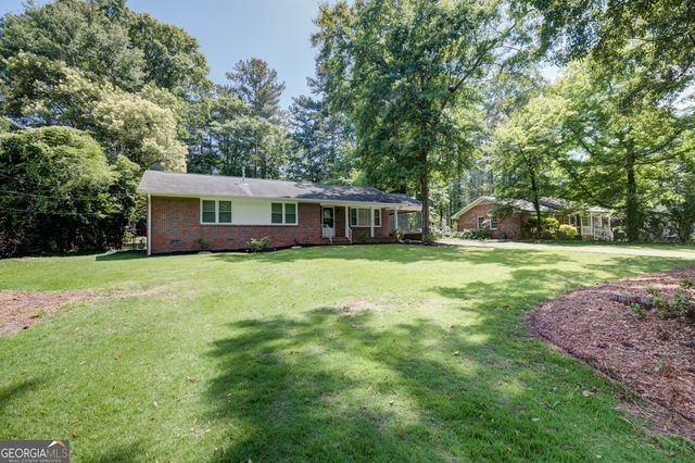 300 Kelly Drive, Fayetteville, GA 30214