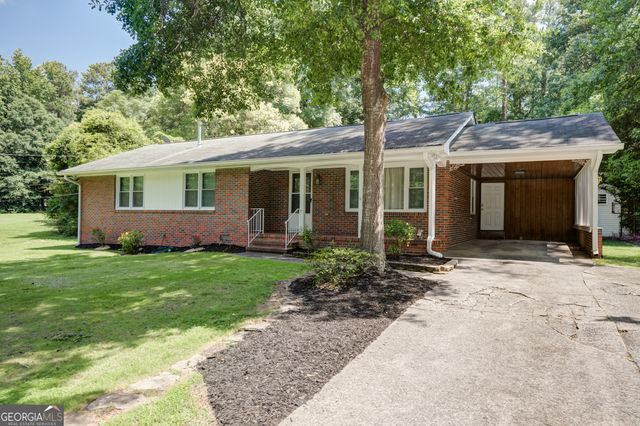 300 Kelly Drive, Fayetteville, GA 30214