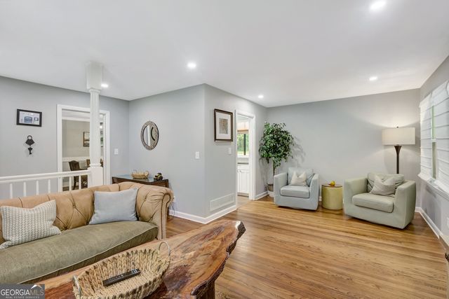 300 Kelly Drive, Fayetteville, GA 30214
