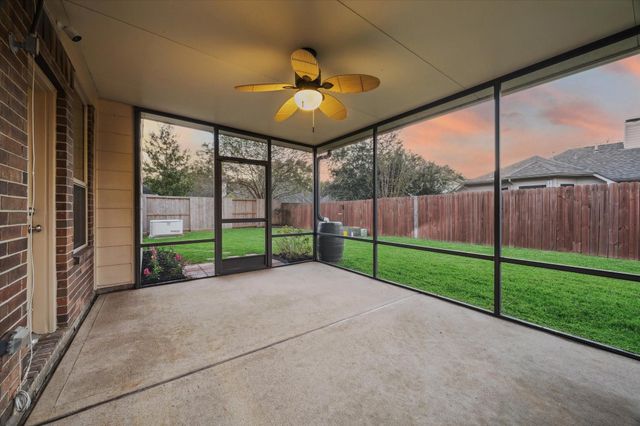 14138 Ivy Bluff Court, Houston, TX 77062