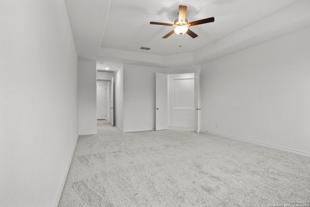 222 Poe Parkway, Castroville, TX 78009