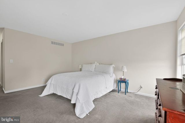 137 SUGARBUSH DR, Perkasie, PA 18944
