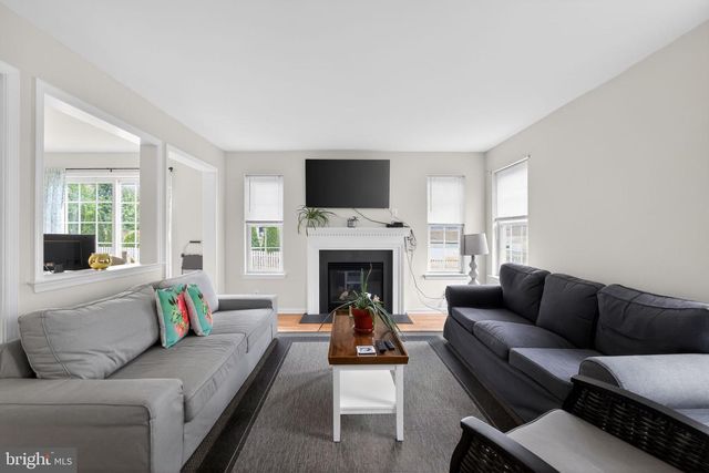 137 SUGARBUSH DR, Perkasie, PA 18944