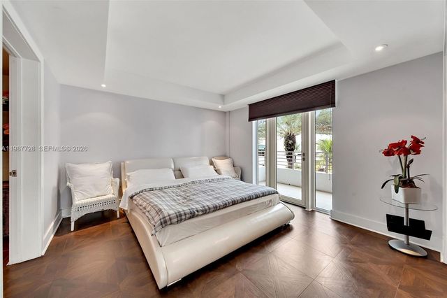 448 Ocean Dr 302, Miami Beach, FL 33139