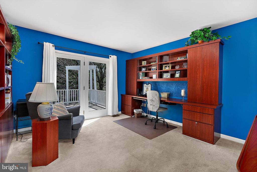 Image 20 of property listing at 2904 EXCELSIOR SPRINGS CT, Ellicott City, MD 21042