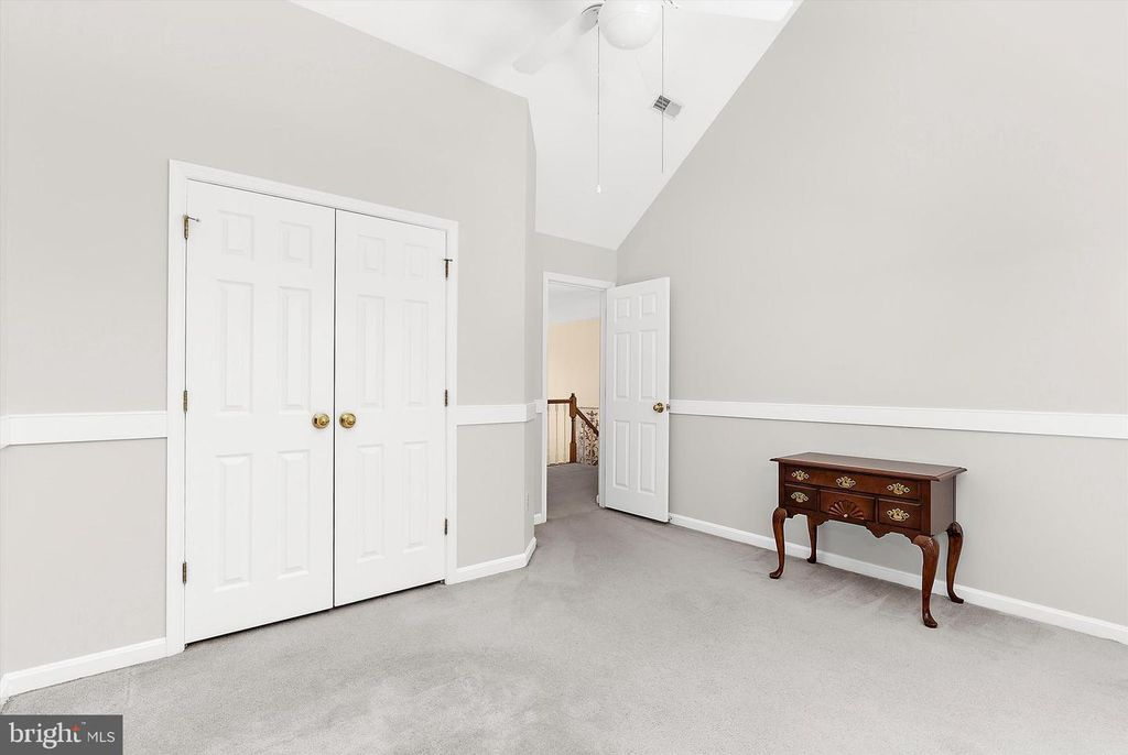 Image 35 of property listing at 2904 EXCELSIOR SPRINGS CT, Ellicott City, MD 21042