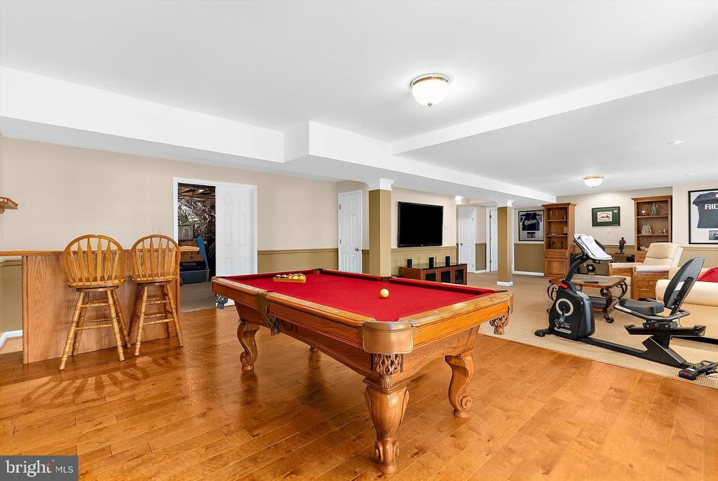 Image 46 of property listing at 2904 EXCELSIOR SPRINGS CT, Ellicott City, MD 21042