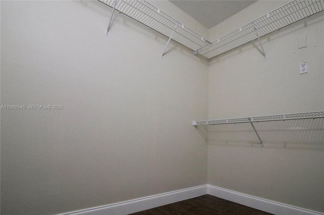 2686 Palmer Pl, Weston, FL 33332