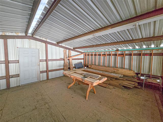 684 Hooks Road, Corrigan, TX 75939