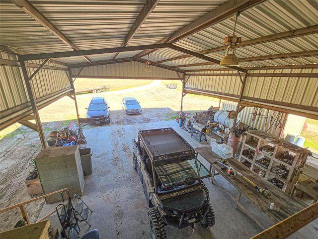 684 Hooks Road, Corrigan, TX 75939