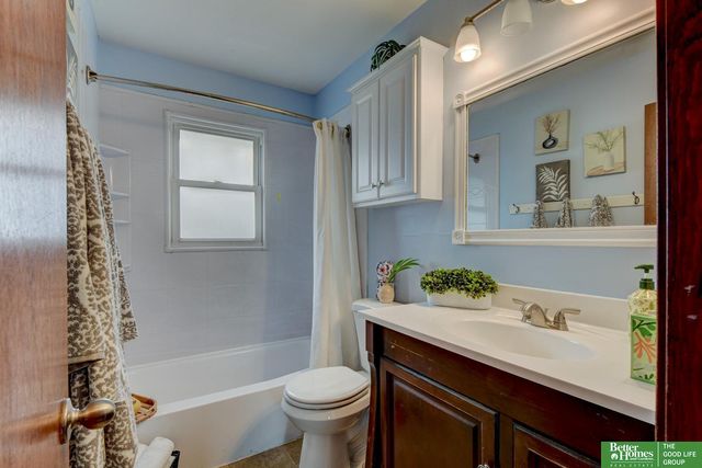 12668 N Street, Omaha, NE 68137