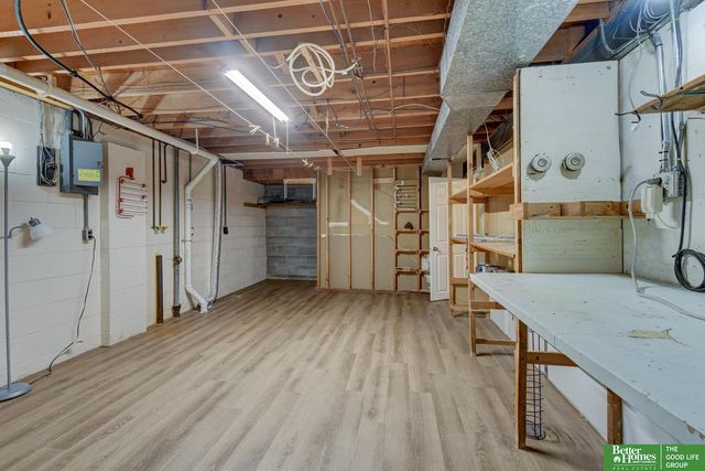 12668 N Street, Omaha, NE 68137