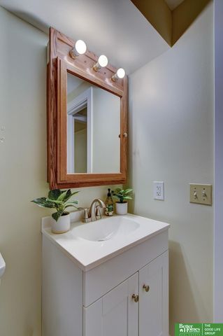 12668 N Street, Omaha, NE 68137