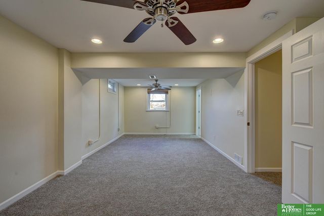 12668 N Street, Omaha, NE 68137