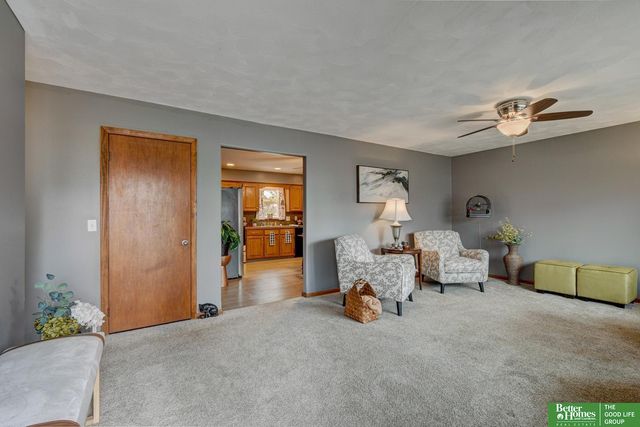 12668 N Street, Omaha, NE 68137