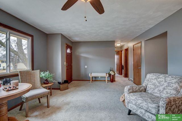 12668 N Street, Omaha, NE 68137