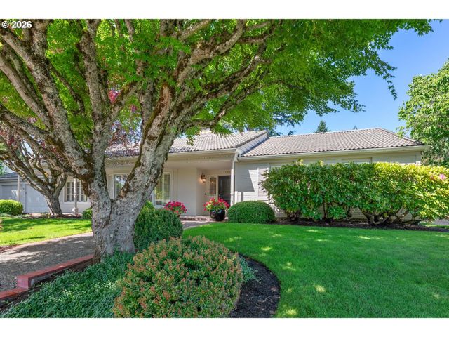 7535 Sw MONTCLAIR Dr, Portland, OR 97225