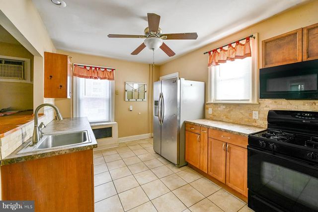 812 N EVANS ST, Pottstown, PA 19464