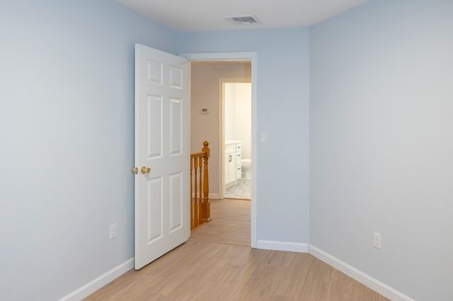 122 Leedham St 122, Attleboro, MA 02703