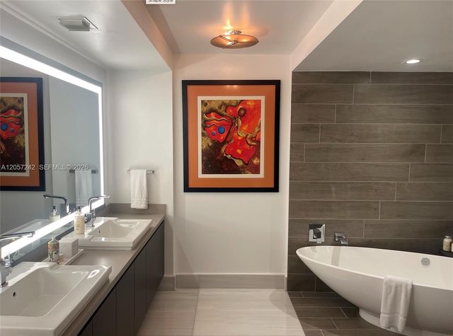 330 Sunny Isles Blvd 5-1506, Sunny Isles Beach, FL 33160