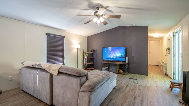 3622 Brook Valley Street, Granbury, TX 76048