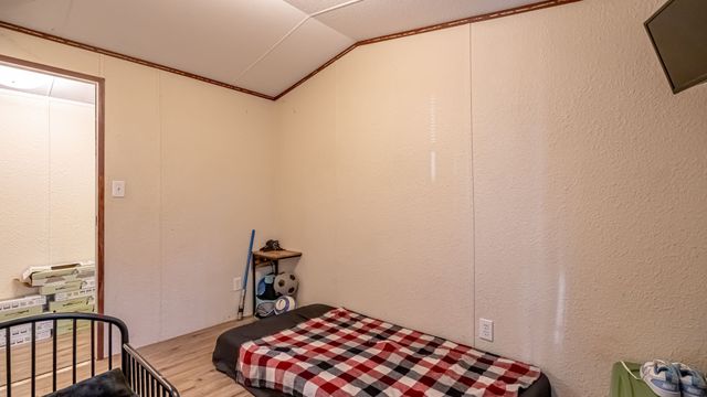 3622 Brook Valley Street, Granbury, TX 76048