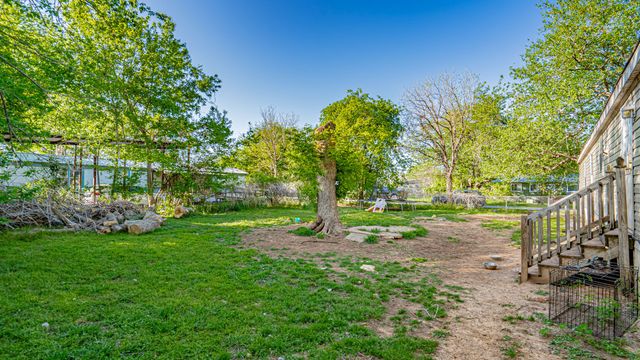 3622 Brook Valley Street, Granbury, TX 76048