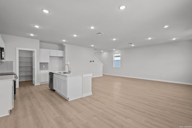 10719 Fairchild Way, San Antonio, TX 78109