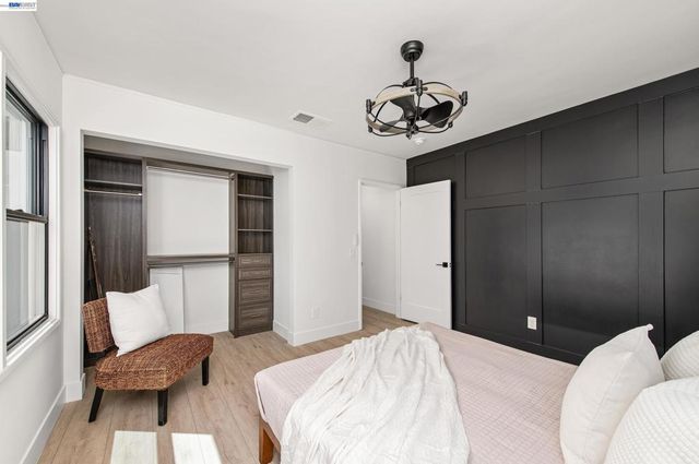 4073 Stanley Blvd, Pleasanton, CA 94566