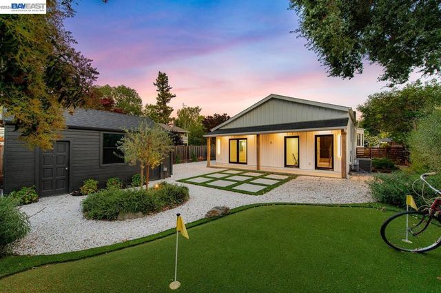 4073 Stanley Blvd, Pleasanton, CA 94566