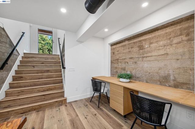 4073 Stanley Blvd, Pleasanton, CA 94566