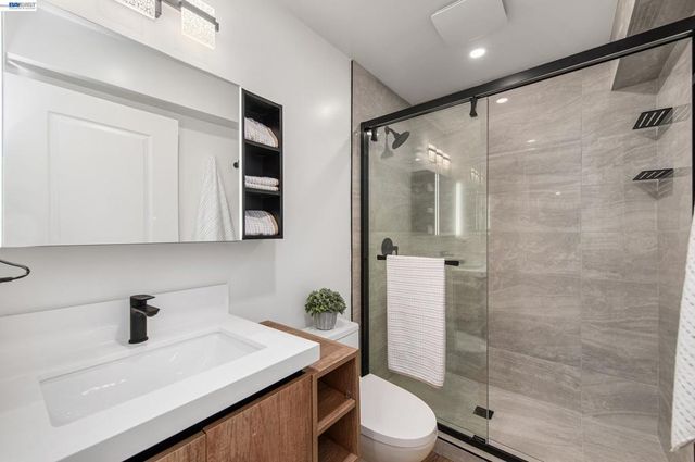 4073 Stanley Blvd, Pleasanton, CA 94566