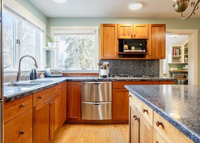 124 Washington Road, Rye, NH 03870