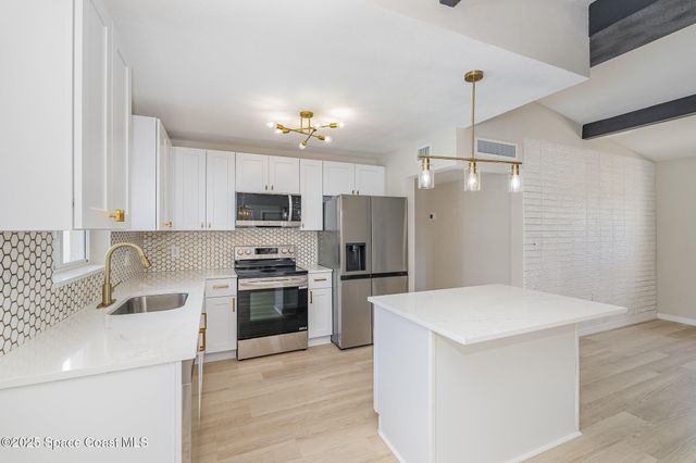 380 Sabal Avenue, Merritt Island, FL 32953