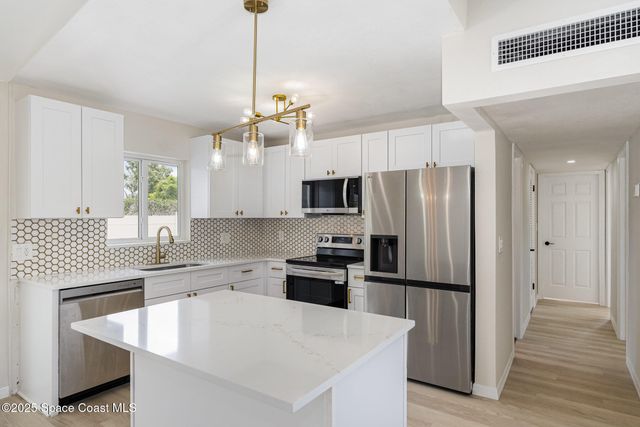 380 Sabal Avenue, Merritt Island, FL 32953